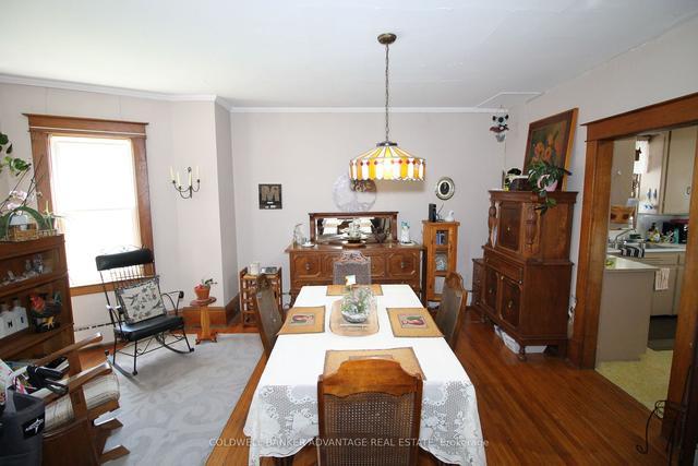 819 East Main St, House detached with 3 bedrooms, 2 bathrooms and 7 parking in Welland ON | Image 2