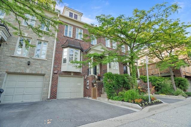 th5 - 342 Park Lawn Rd, House attached with 3 bedrooms, 3 bathrooms and 2 parking in Toronto ON | Image 12