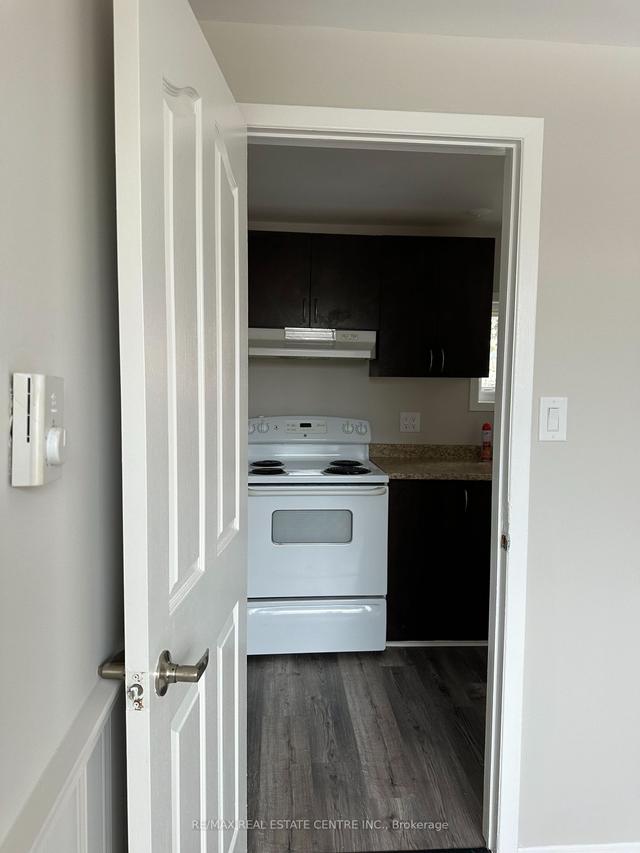 1a - 63 First St, Condo with 1 bedrooms, 1 bathrooms and 1 parking in Orangeville ON | Image 5