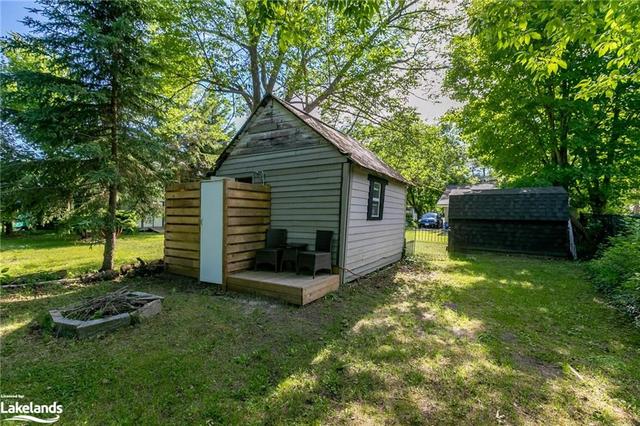 360 Muskoka Beach Road, House detached with 3 bedrooms, 1 bathrooms and 3 parking in Gravenhurst ON | Image 43