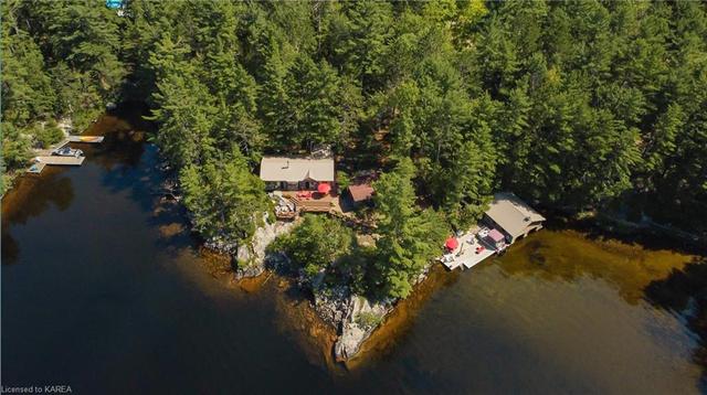 890 Mazinaw Lake, House detached with 2 bedrooms, 1 bathrooms and null parking in North Frontenac ON | Image 41