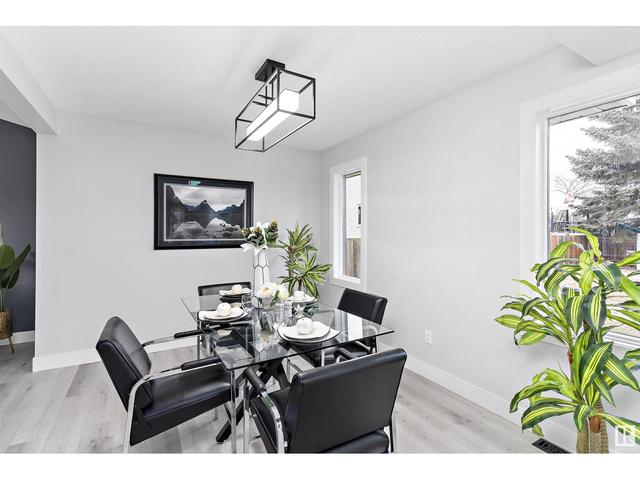 4322 47 St Nw, House detached with 3 bedrooms, 2 bathrooms and 5 parking in Edmonton AB | Image 8