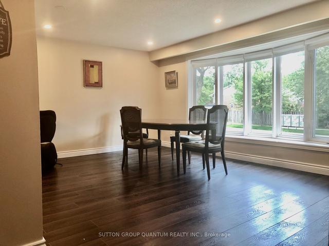 2340 Devon Rd, House detached with 4 bedrooms, 2 bathrooms and 4 parking in Oakville ON | Image 17
