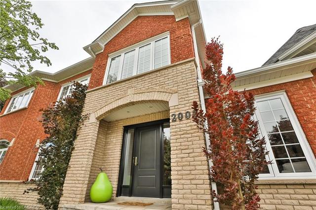 2009 Highridge Court, House detached with 4 bedrooms, 2 bathrooms and 7 parking in Oakville ON | Image 5