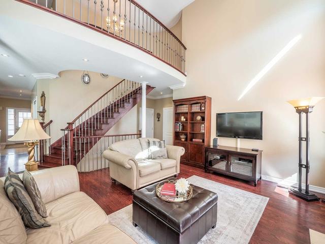 31 Johncrest Way, House detached with 4 bedrooms, 3 bathrooms and 6 parking in Vaughan ON | Image 8