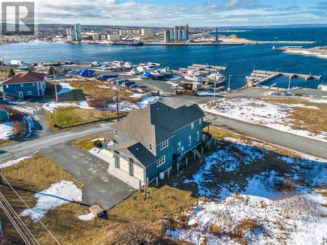 2 Commodore Place, House detached with 3 bedrooms, 2 bathrooms and null parking in Conception Bay South NL | Image 5