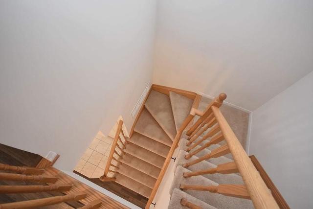 9 - 2492 Post Rd, Townhouse with 2 bedrooms, 2 bathrooms and 1 parking in Oakville ON | Image 12