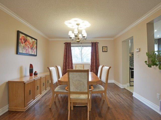 193 London Rd, House detached with 4 bedrooms, 4 bathrooms and 5 parking in Newmarket ON | Image 5