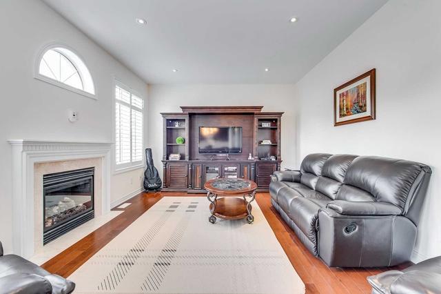 3155 Velebit Park Blvd, House detached with 4 bedrooms, 4 bathrooms and 4 parking in Burlington ON | Image 37