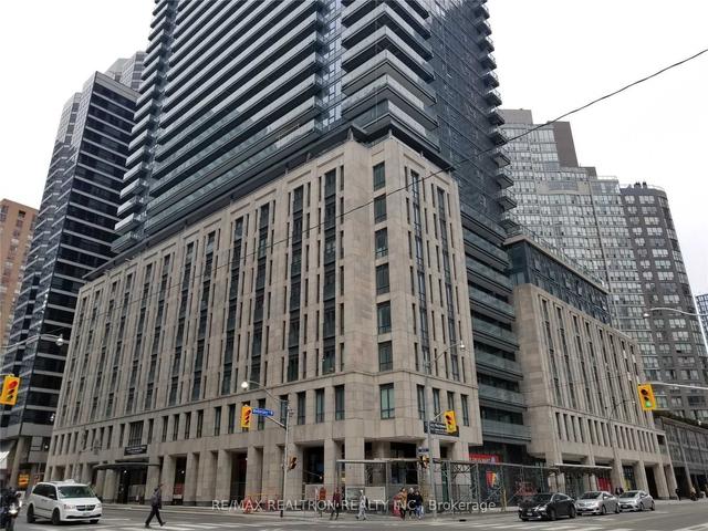 1808 - 955 Bay St, Condo with 1 bedrooms, 1 bathrooms and 0 parking in Toronto ON | Image 15