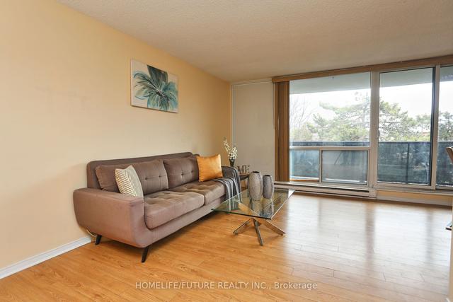 406 - 454 Centre St S, Condo with 2 bedrooms, 1 bathrooms and 1 parking in Oshawa ON | Image 13
