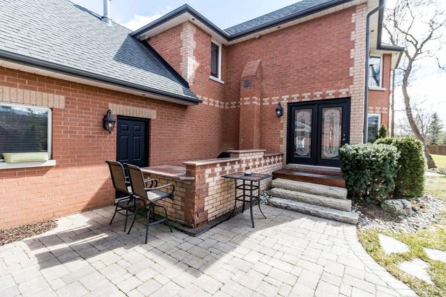 3 Antrim Crt, House detached with 3 bedrooms, 5 bathrooms and 6 parking in Caledon ON | Image 27