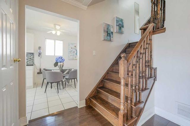 22 Revlis Cres, House semidetached with 4 bedrooms, 3 bathrooms and 3 parking in Toronto ON | Image 11
