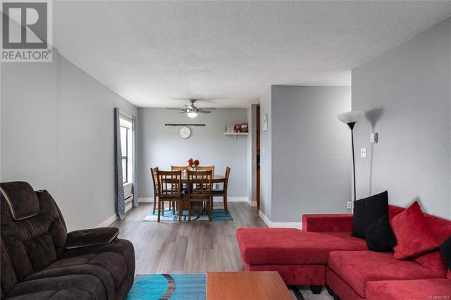 118 - 290 Regina Ave, Condo with 2 bedrooms, 1 bathrooms and 2 parking in Saanich BC | Image 5