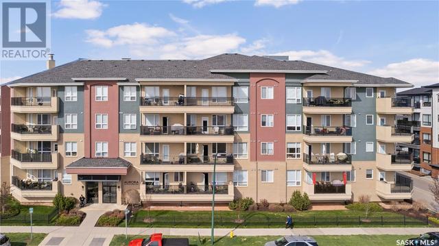 115 - 158 Pawlychenko Ln, Condo with 1 bedrooms, 1 bathrooms and null parking in Saskatoon SK | Card Image