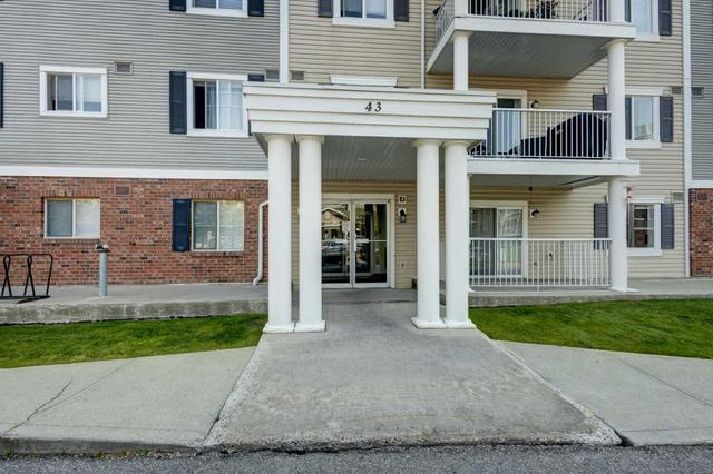 2113 - 43 Country Village Lane Ne, Condo with 1 bedrooms, 1 bathrooms and 1 parking in Calgary AB | Image 27