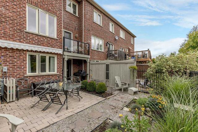 393 William Dunn Cres, House attached with 3 bedrooms, 4 bathrooms and 3 parking in Newmarket ON | Image 20