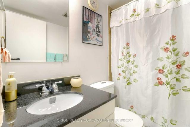 308 - 15 Torrance Rd, Condo with 2 bedrooms, 2 bathrooms and 1 parking in Toronto ON | Image 9