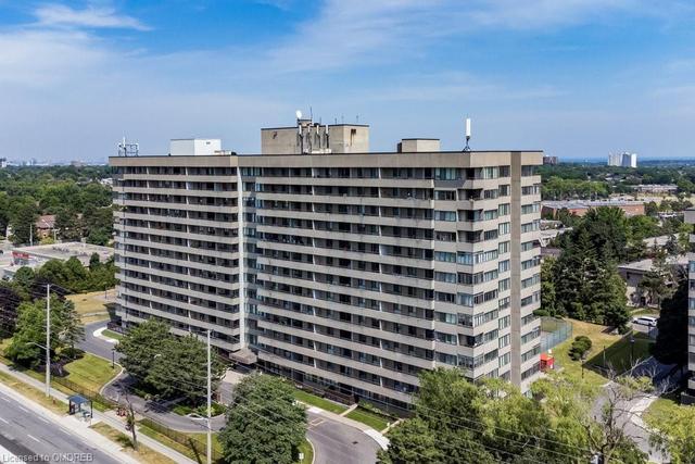1401 - 1300 Mississauga Valley Boulevard, House attached with 3 bedrooms, 1 bathrooms and 1 parking in Mississauga ON | Image 22