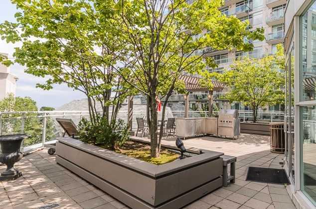 1001 - 2067 Lake Shore Blvd W, Condo with 2 bedrooms, 2 bathrooms and 2 parking in Toronto ON | Image 16