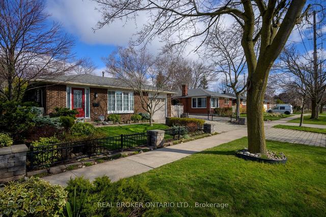 5517 Spruce Ave, House detached with 3 bedrooms, 2 bathrooms and 3 parking in Burlington ON | Image 12