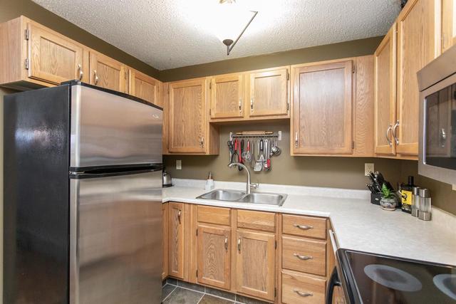 302 - 7031 Gray Drive, Condo with 1 bedrooms, 1 bathrooms and 1 parking in Red Deer AB | Image 4