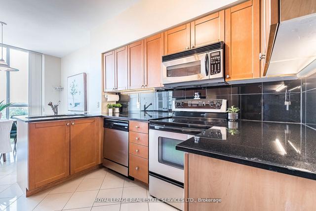 1602 - 38 Fontenay Crt, Condo with 3 bedrooms, 3 bathrooms and 2 parking in Toronto ON | Image 4