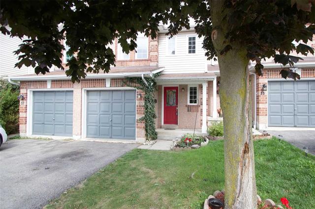 35 Lick Pond Way, Townhouse with 3 bedrooms, 2 bathrooms and 2 parking in Whitby ON | Image 18