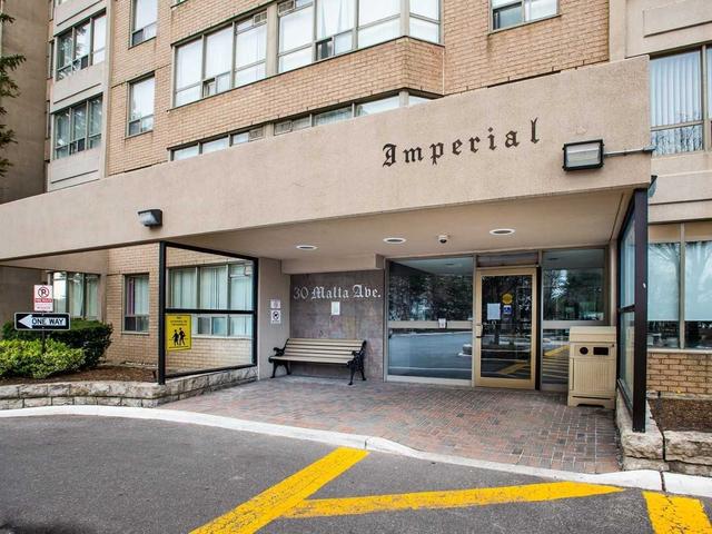 1403 - 30 Malta Ave, Condo with 3 bedrooms, 2 bathrooms and 1 parking in Brampton ON | Image 34