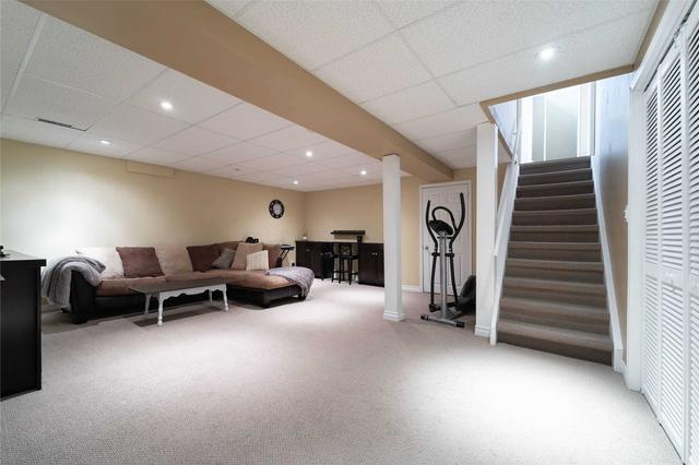 5343 Segriff Dr, House detached with 4 bedrooms, 3 bathrooms and 4 parking in Mississauga ON | Image 26