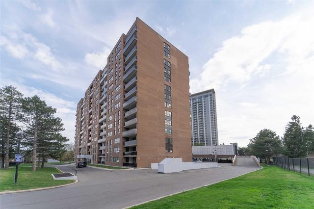 606 - 4 Lisa St W, Condo with 2 bedrooms, 1 bathrooms and 1 parking in Brampton ON | Image 12