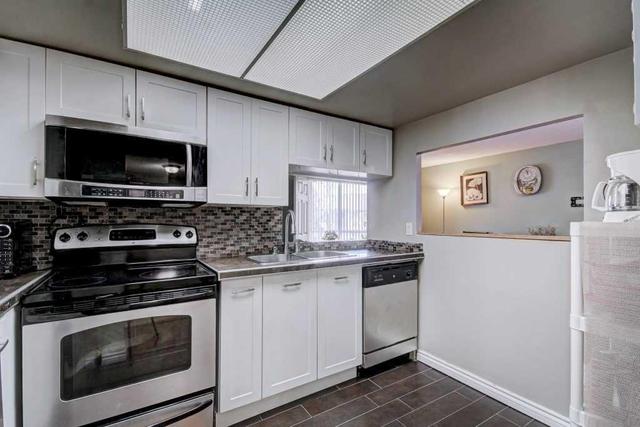 303 - 11753 Sheppard Ave E, Condo with 2 bedrooms, 2 bathrooms and 1 parking in Toronto ON | Image 2