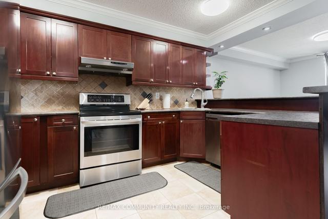 706 - 135 Marlee Ave, Condo with 2 bedrooms, 2 bathrooms and 1 parking in Toronto ON | Image 18