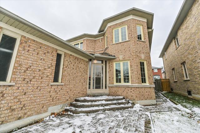 67 Grandlea Cres, House detached with 4 bedrooms, 4 bathrooms and 6 parking in Markham ON | Image 23