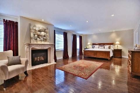 809 Canyon St, House detached with 3 bedrooms, 5 bathrooms and 4 parking in Mississauga ON | Image 11