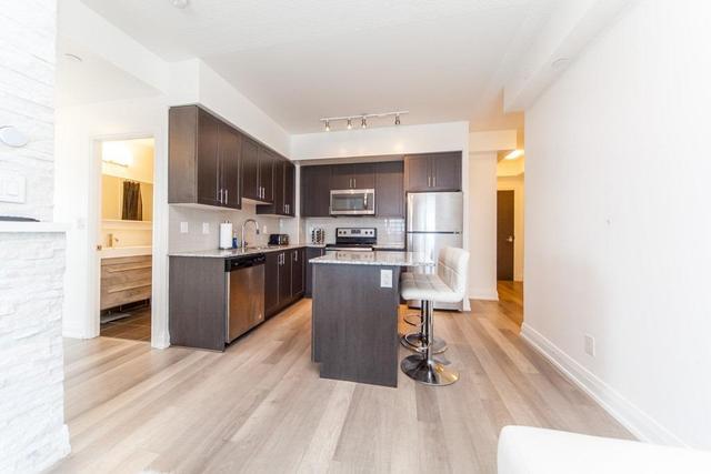 1902 - 3700 Highway 7, Condo with 2 bedrooms, 2 bathrooms and 1 parking in Vaughan ON | Image 8