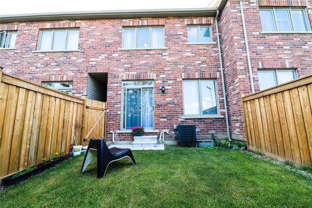 53 Fann Dr, House attached with 3 bedrooms, 3 bathrooms and 2 parking in Brampton ON | Image 28