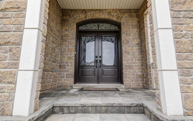 1245 Jezero Cres, House detached with 4 bedrooms, 4 bathrooms and 6 parking in Oakville ON | Image 12