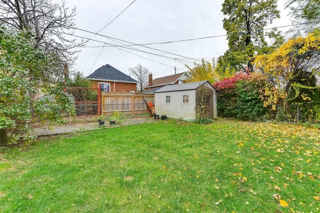 63 Tragina Ave South Ave, House detached with 2 bedrooms, 1 bathrooms and 2 parking in Hamilton ON | Image 15