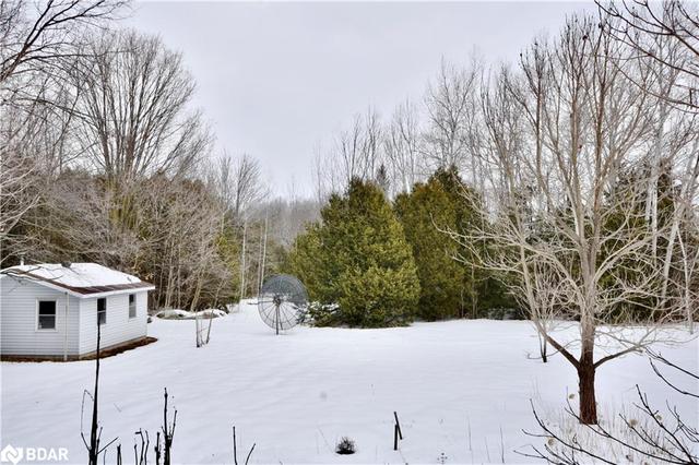 7941 10 Sideroad Sideroad, House detached with 3 bedrooms, 2 bathrooms and null parking in Innisfil ON | Image 27