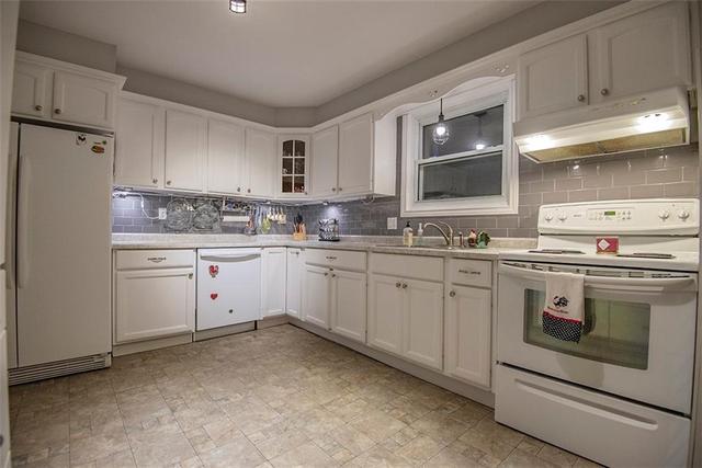 1313 Borden Crescent, House detached with 4 bedrooms, 2 bathrooms and 3 parking in Brockville ON | Image 10