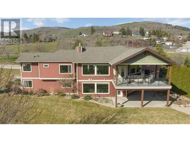6325 Old Kamloops Road, House detached with 4 bedrooms, 4 bathrooms and 3 parking in North Okanagan B BC | Image 4