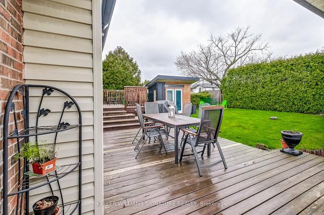232 Slater Cres, House detached with 3 bedrooms, 2 bathrooms and 7 parking in Oakville ON | Image 27