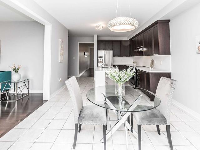 27 Zanetta Cres, House detached with 4 bedrooms, 4 bathrooms and 6 parking in Brampton ON | Image 13