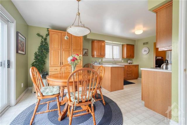 388 Brock Street, House detached with 3 bedrooms, 3 bathrooms and 2 parking in Brockville ON | Image 11