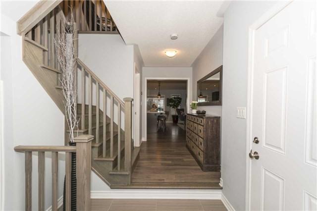 307 Yates Dr, House semidetached with 3 bedrooms, 3 bathrooms and 1 parking in Milton ON | Image 3