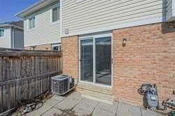 6 Brisbane Crt, Townhouse with 3 bedrooms, 3 bathrooms and 1 parking in Brampton ON | Image 11