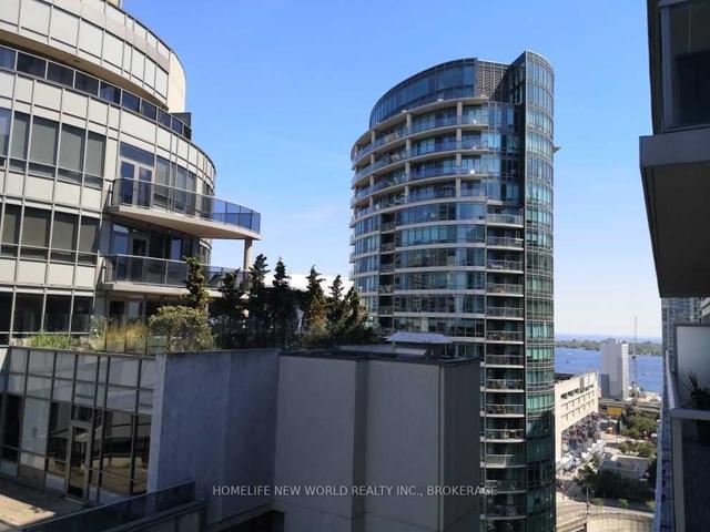 2120 - 352 Front St W, Condo with 1 bedrooms, 1 bathrooms and 0 parking in Toronto ON | Image 5