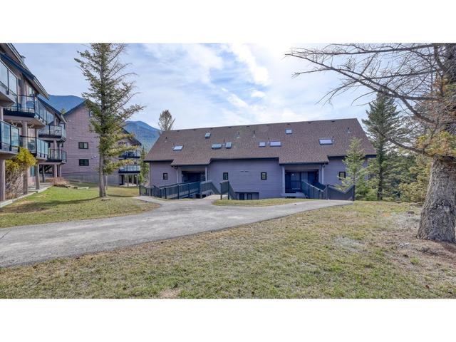 25 - 8040 Radium Golf Course Road, Condo with 2 bedrooms, 2 bathrooms and null parking in East Kootenay G BC | Image 30