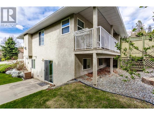 2141 Faulkner Court, House detached with 4 bedrooms, 2 bathrooms and 2 parking in West Kelowna BC | Image 54